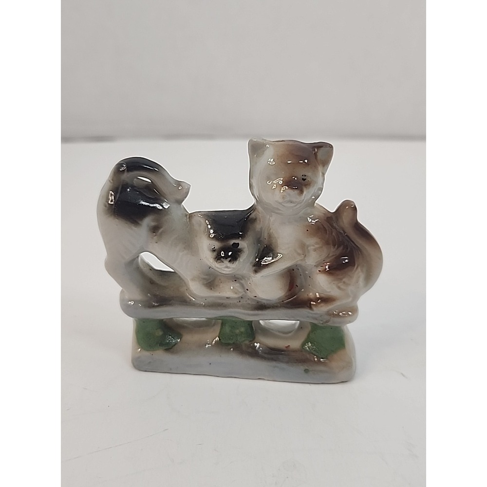 Vintage Cats On A Bench Japanese‎ Porcelain Ceramic Figurine 3.5" X 3"